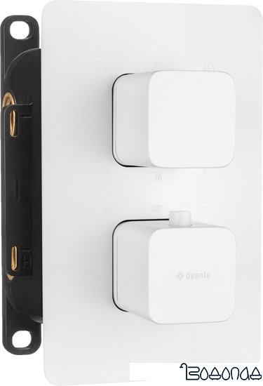 Смеситель без скрытого механизма Deante Box BXY AECT