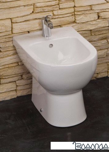 Биде Jika Mio [8327120003041]