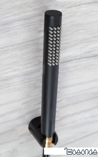 Смеситель Rea Salto REA-B6352 (черный/золотой) фото 4