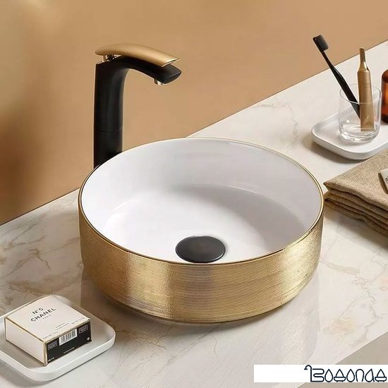 Умывальник Melana MLN-103CXJ (золотой)