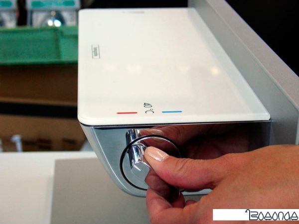 Смеситель Hansgrohe Ecostat Select (хром/белый) 13161000 фото 4