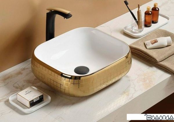 Умывальник CeramaLux C1068 (белый/золотистый)